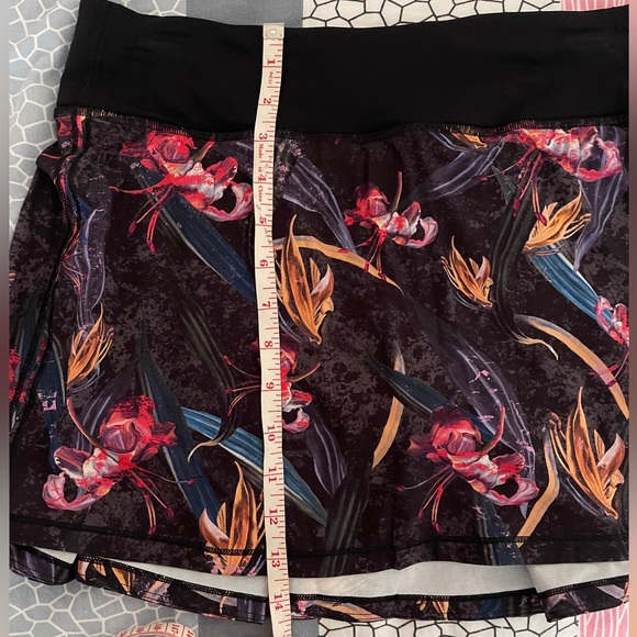 Lululemon Pace Rival Mid-Rise Skirt *Long Size 6 Veiled Floral Black Multi - Picture 6 of 11
